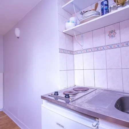 Beautiful Cosy Studio Near Concorde *